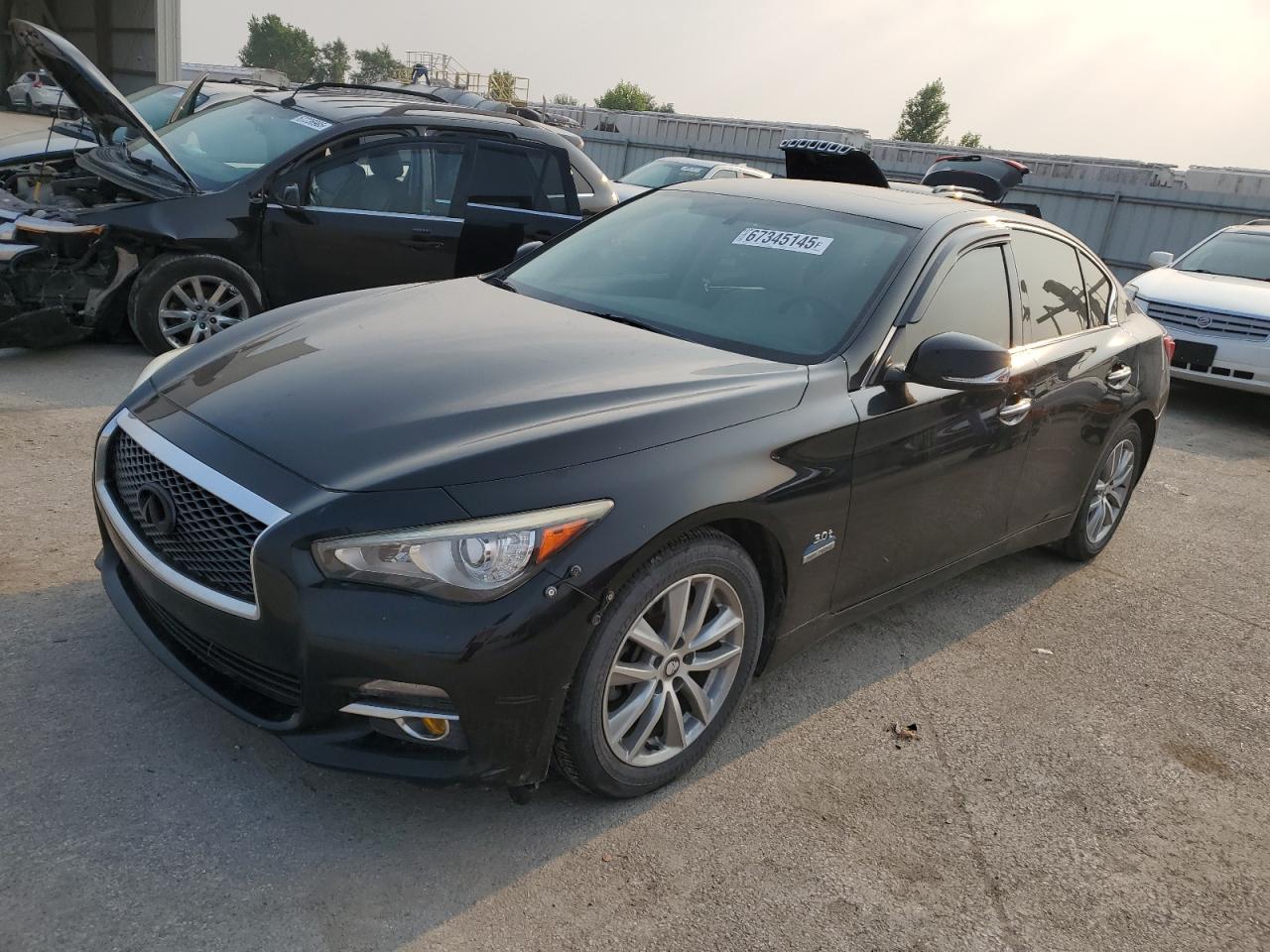 INFINITI Q50 Premium Image 1