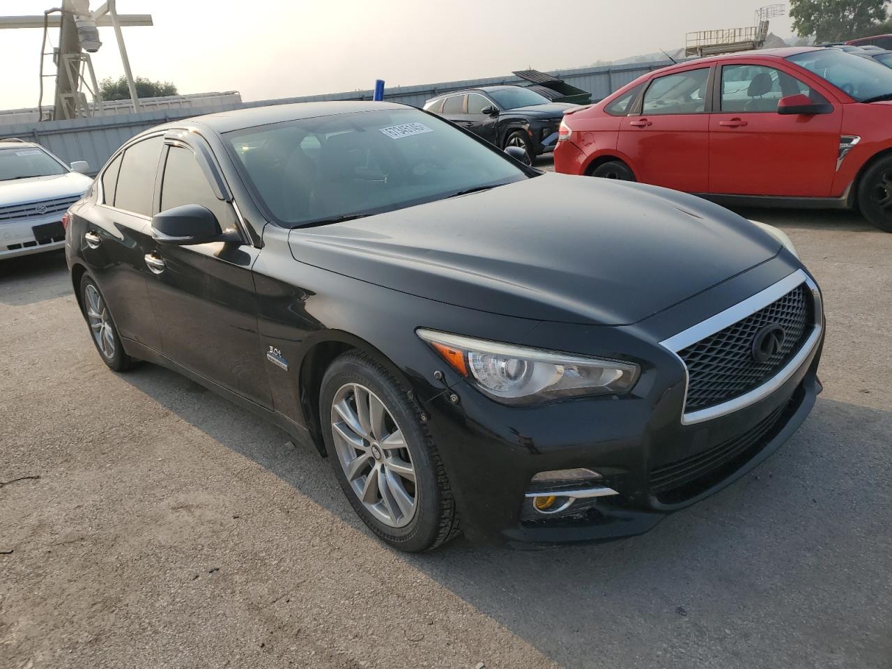 INFINITI Q50 Premium Image 4