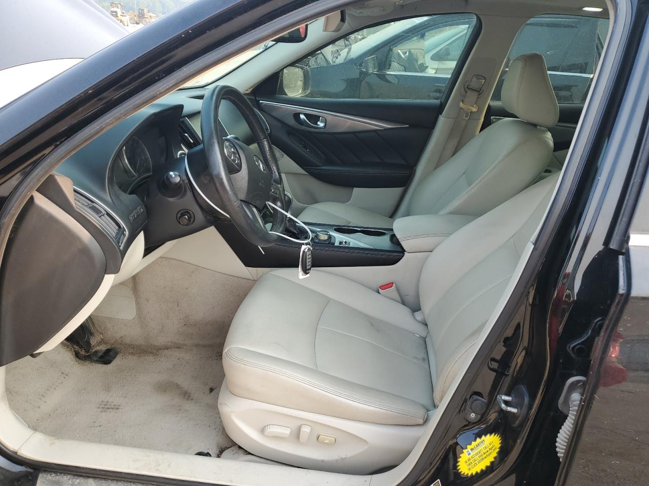 INFINITI Q50 Premium Image 9