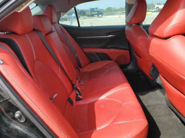 Toyota Camry Xse Image 12