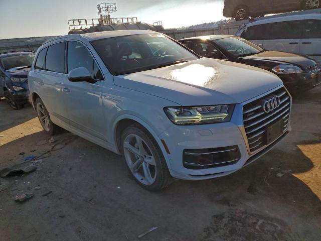 Audi Q7 Prestige Image 2
