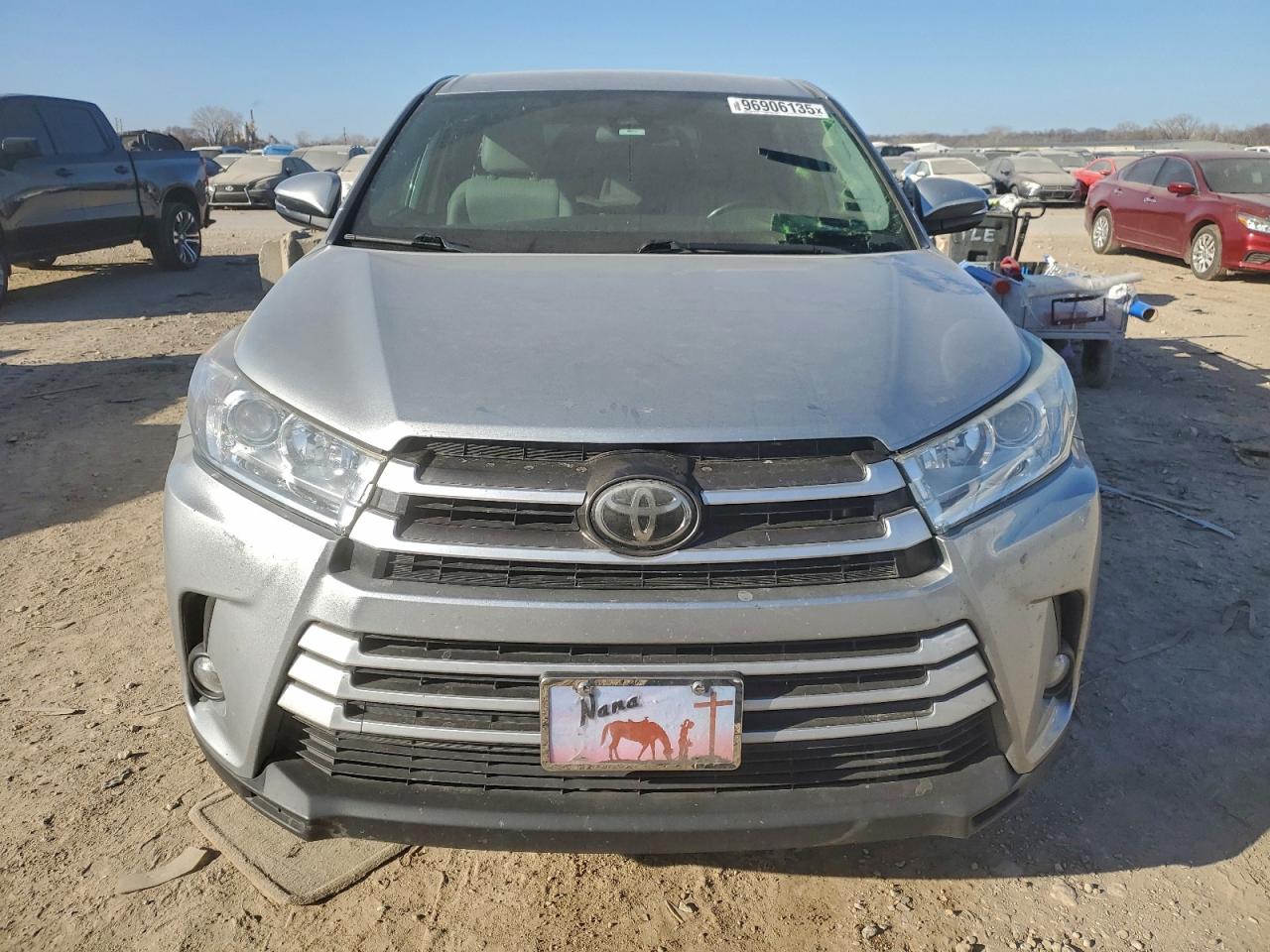 Toyota Highlander Le Image 4