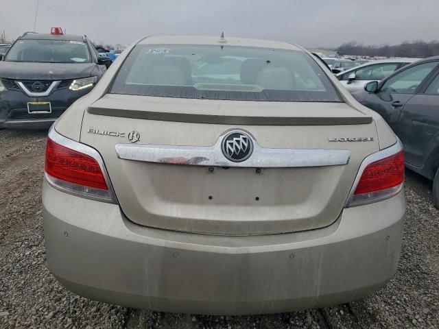 Buick LaCrosse Image 4