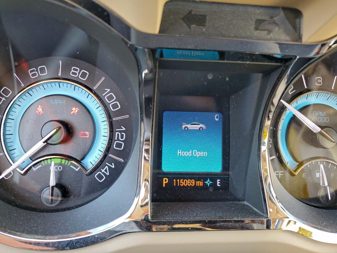 Buick LaCrosse Image 7