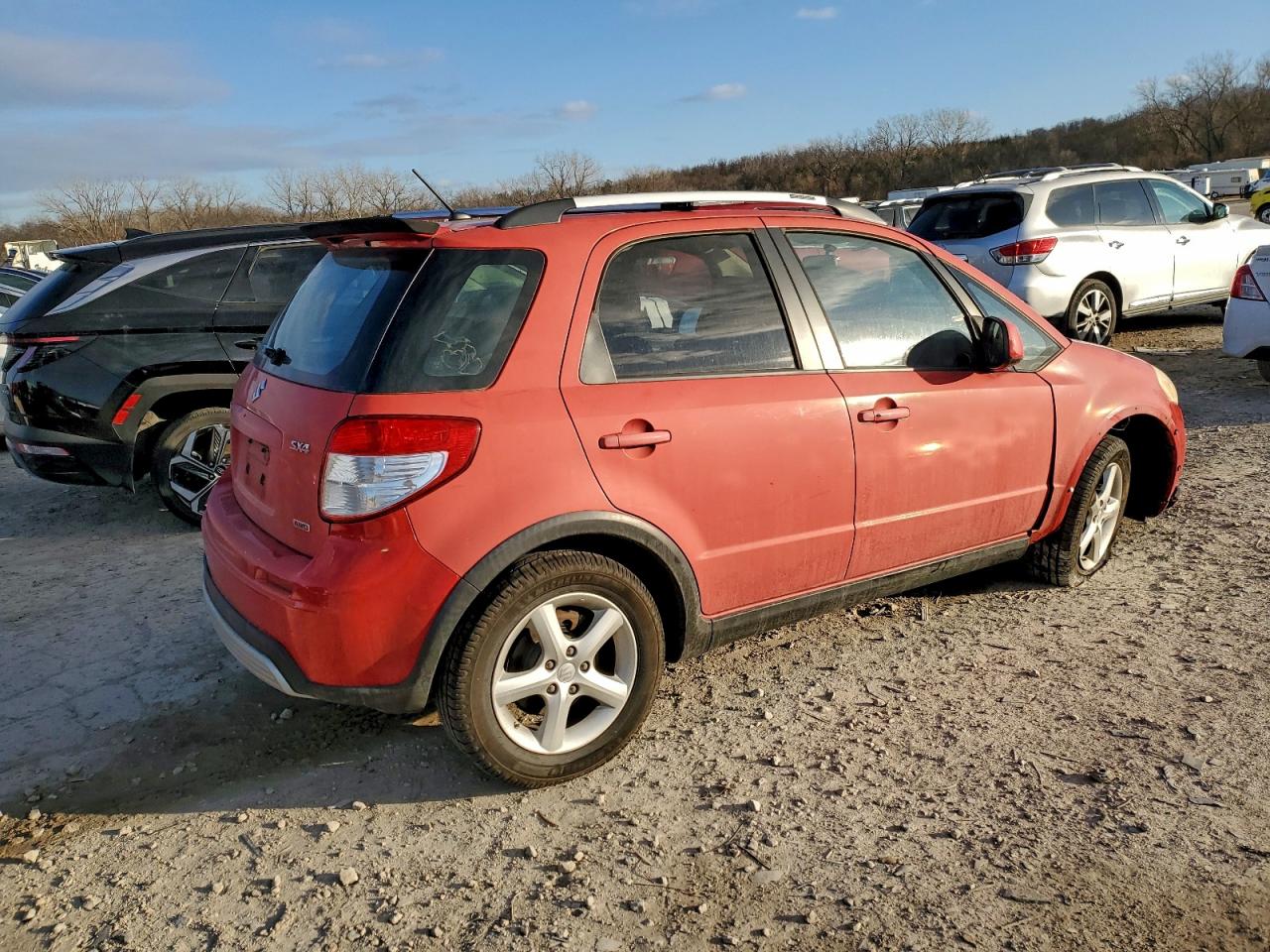 Suzuki SX4 Touring Image 12