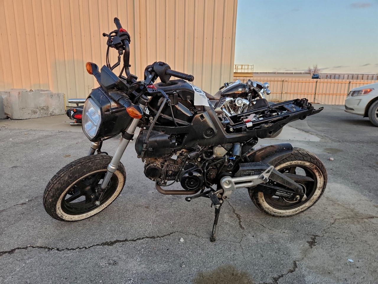 Honda Grom 125 Image 8