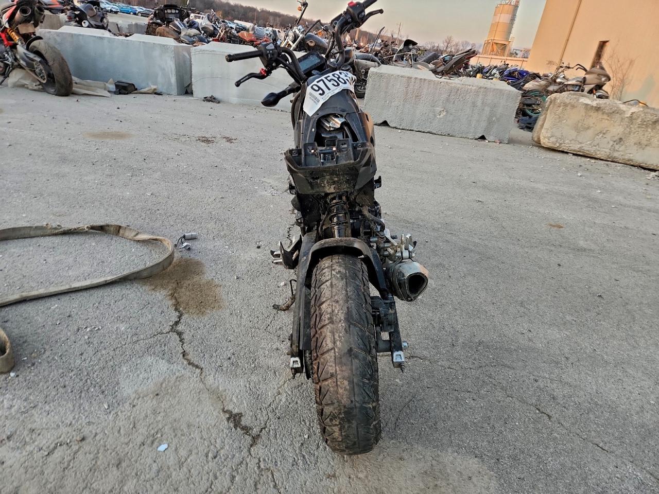 Honda Grom 125 Image 4