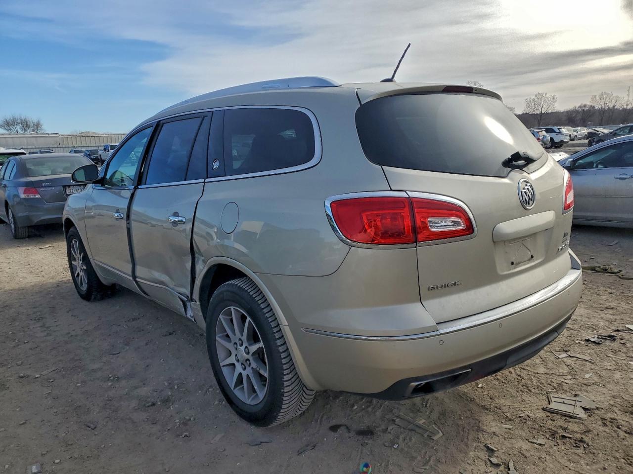 Buick Enclave Image 2