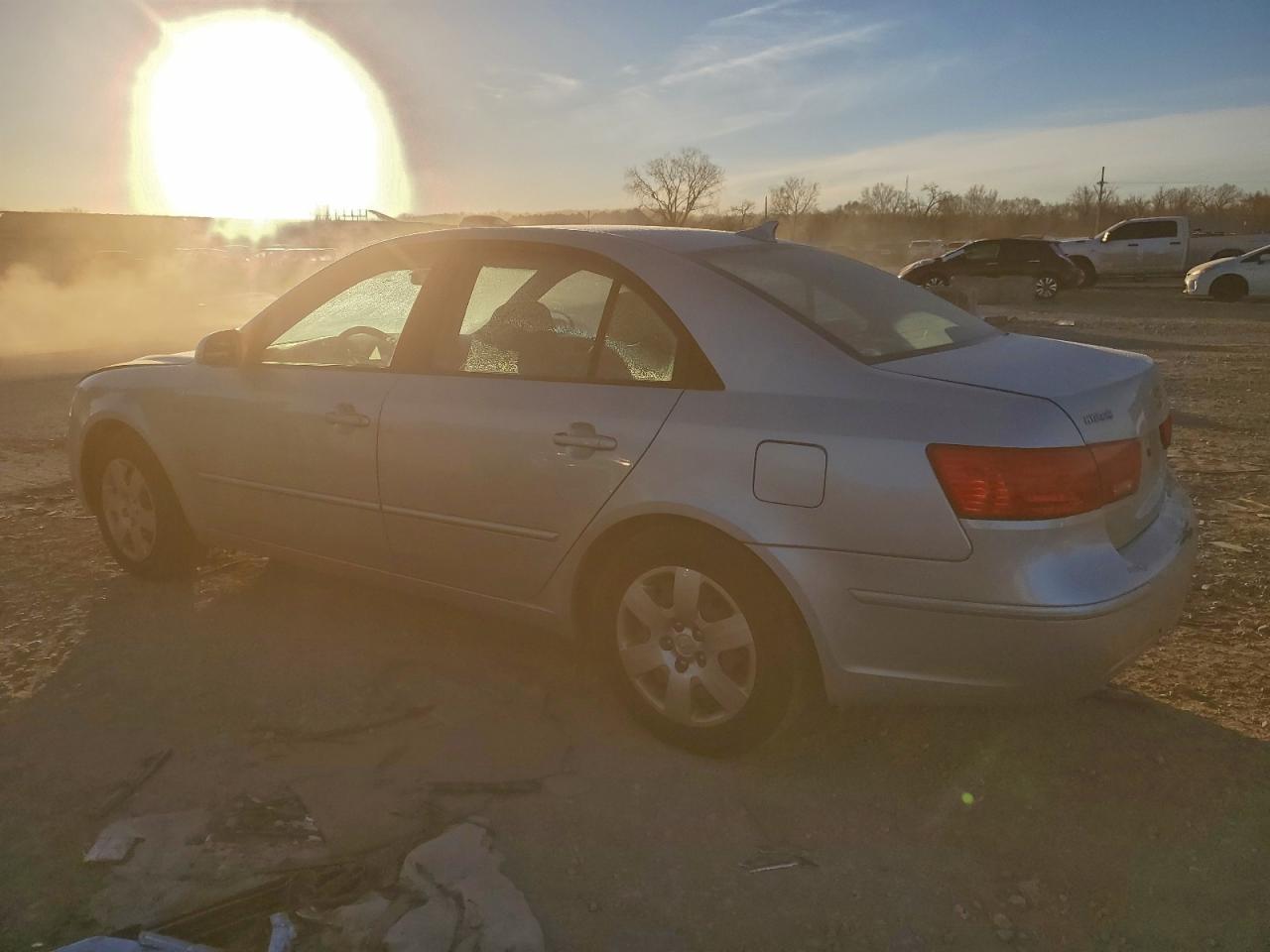 Hyundai SONATA Gls Image 4