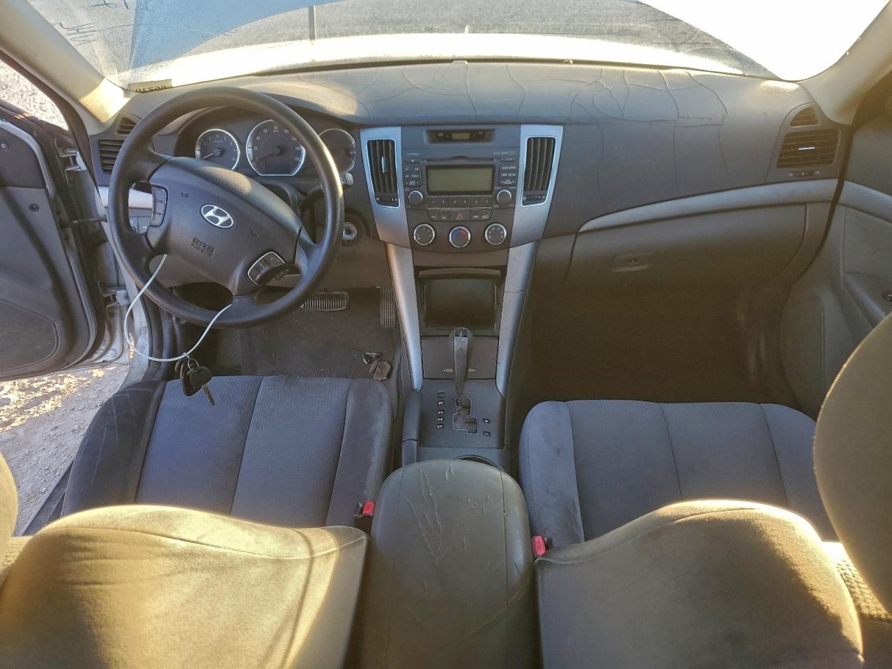 Hyundai SONATA Gls Image 7