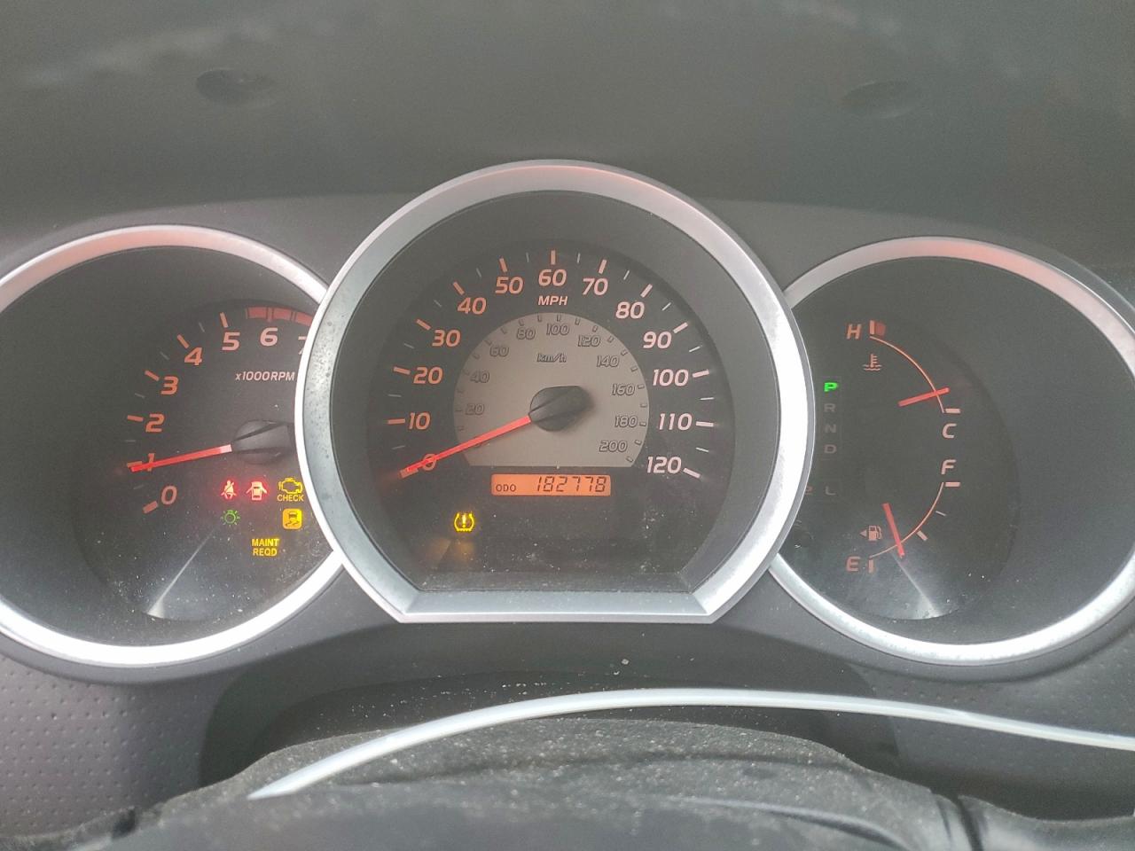 Toyota Tacoma Double Cab Prerunner Image 4