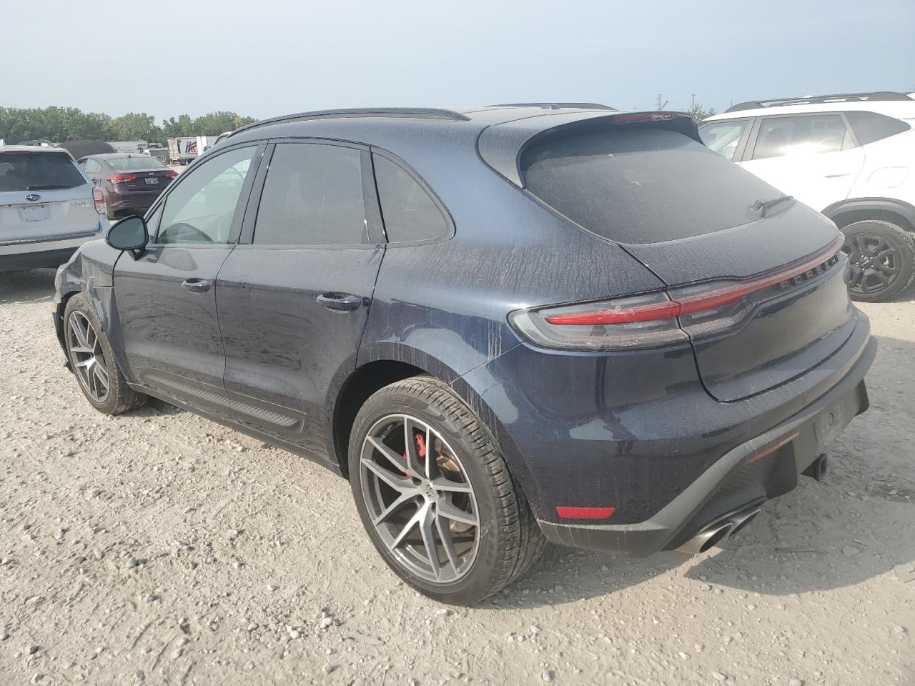 Porsche Macan S Image 13