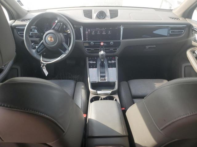 Porsche Macan S Image 7