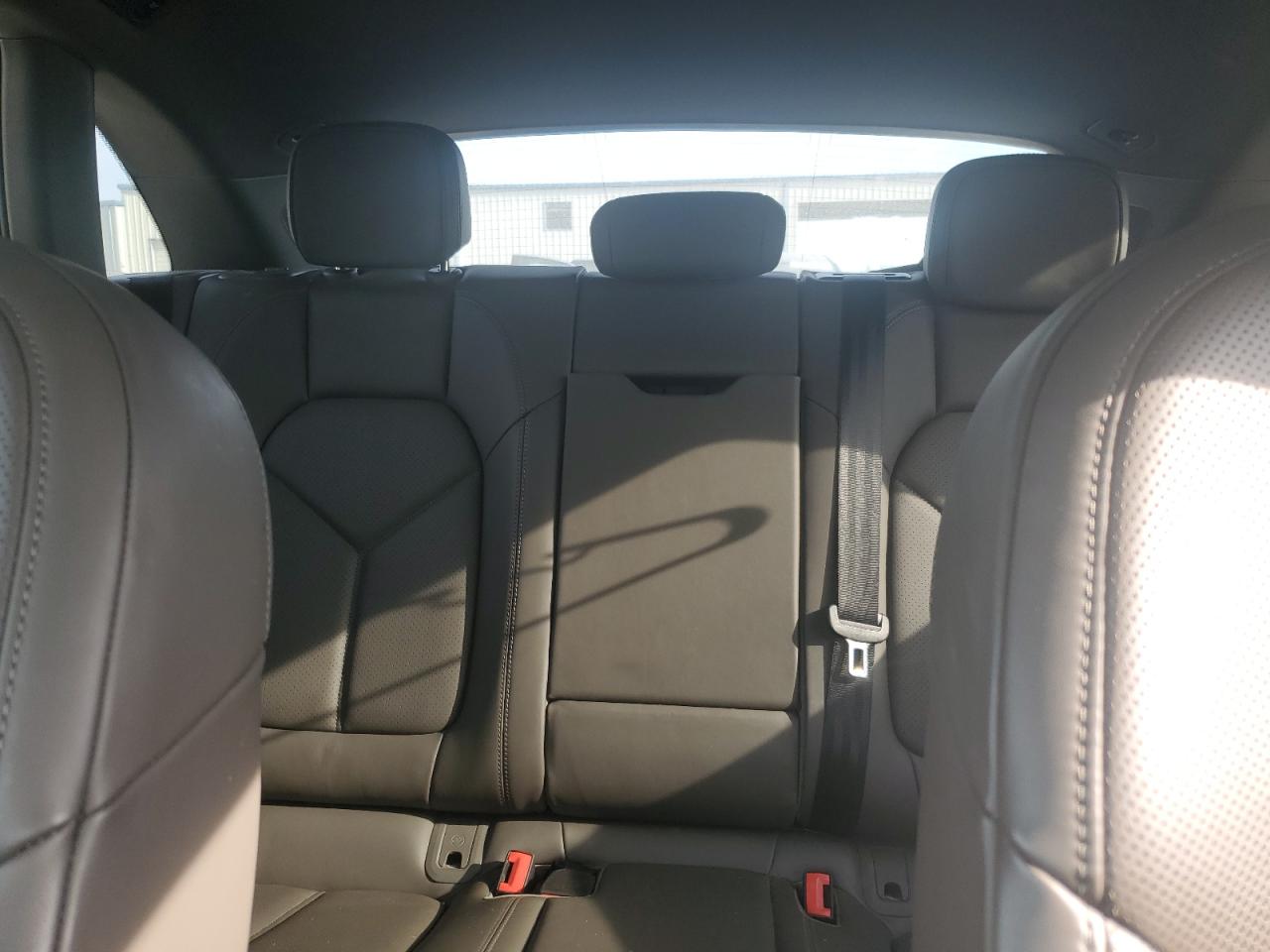 Porsche Macan S Image 4