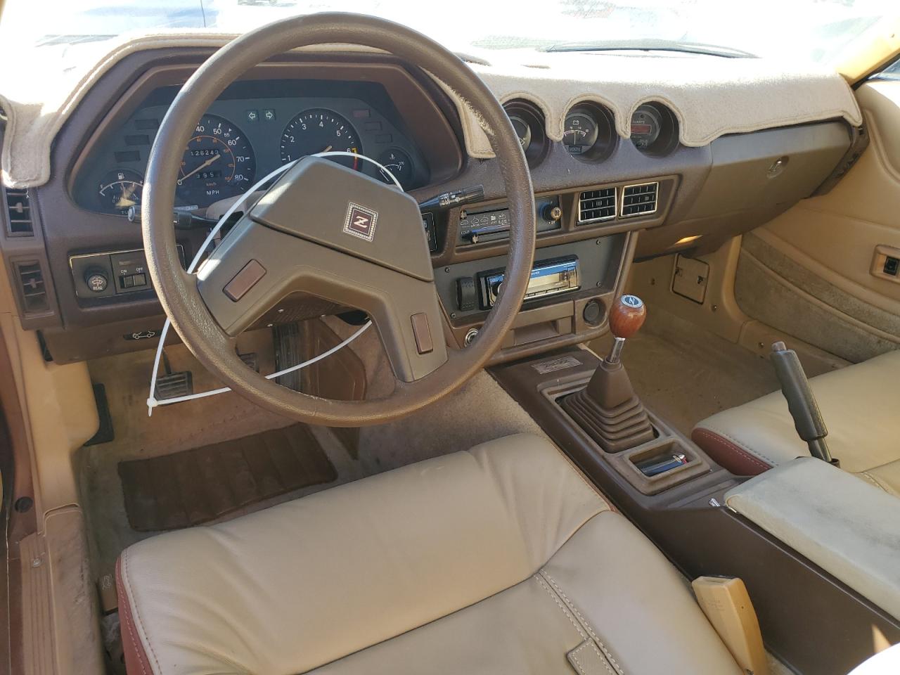 Datsun 280 2+2 Image 10