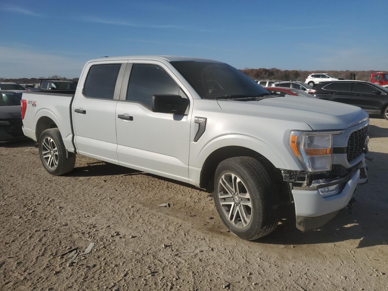 Ford F-150 Supercrew Image 6