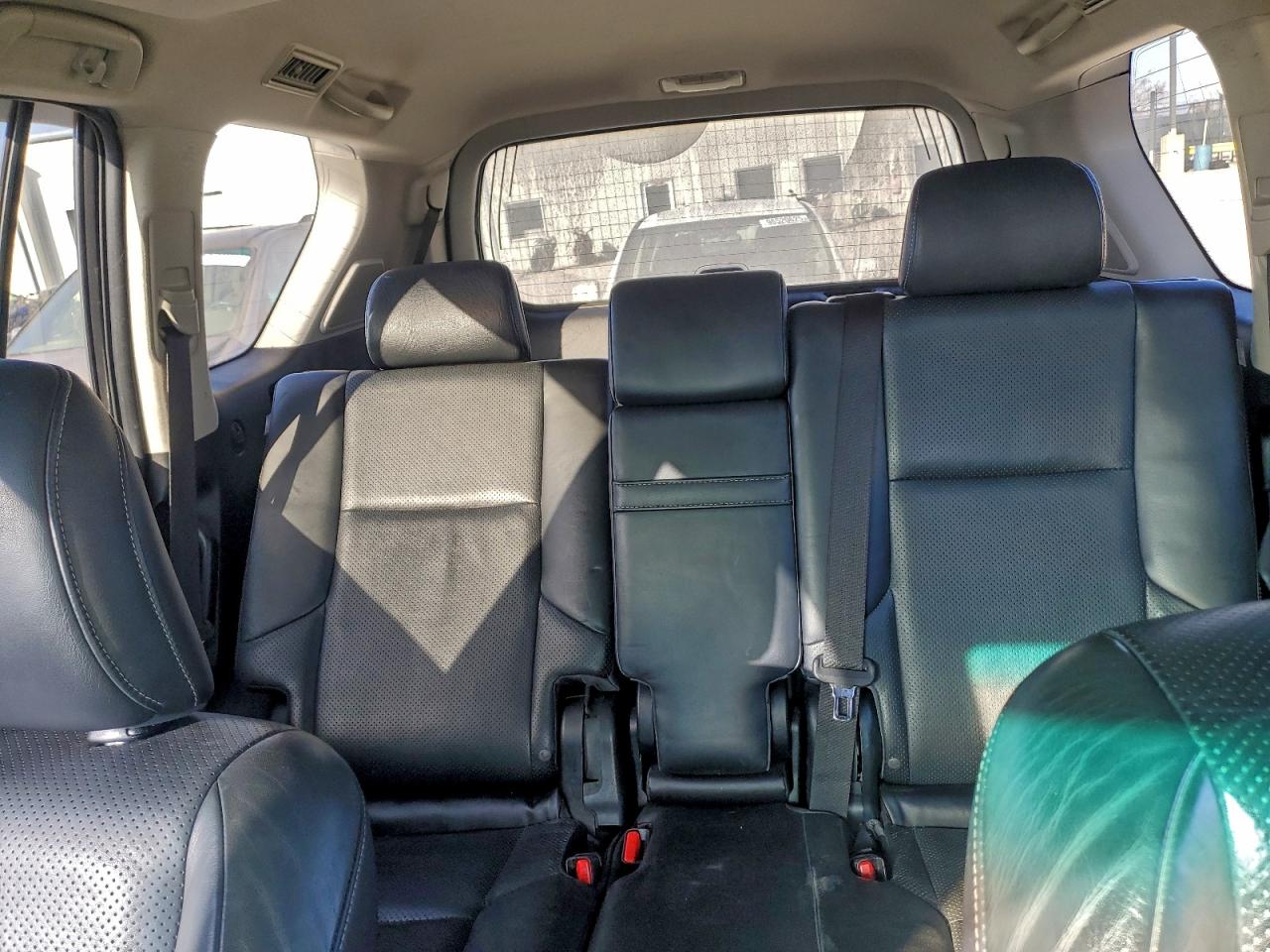 Lexus Gx 460 Premium Image 8