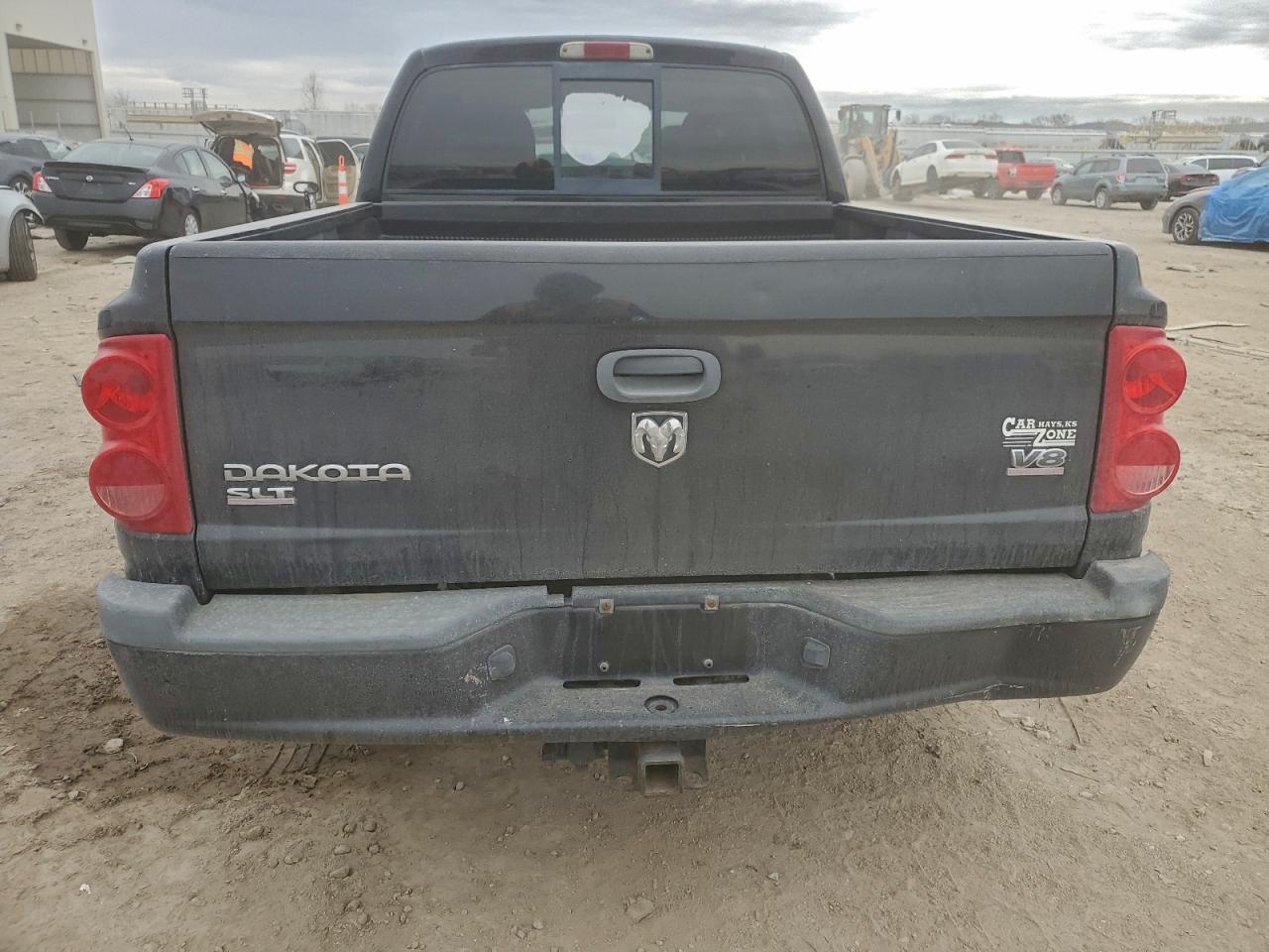 Dodge Dakota Quad Slt Image 3