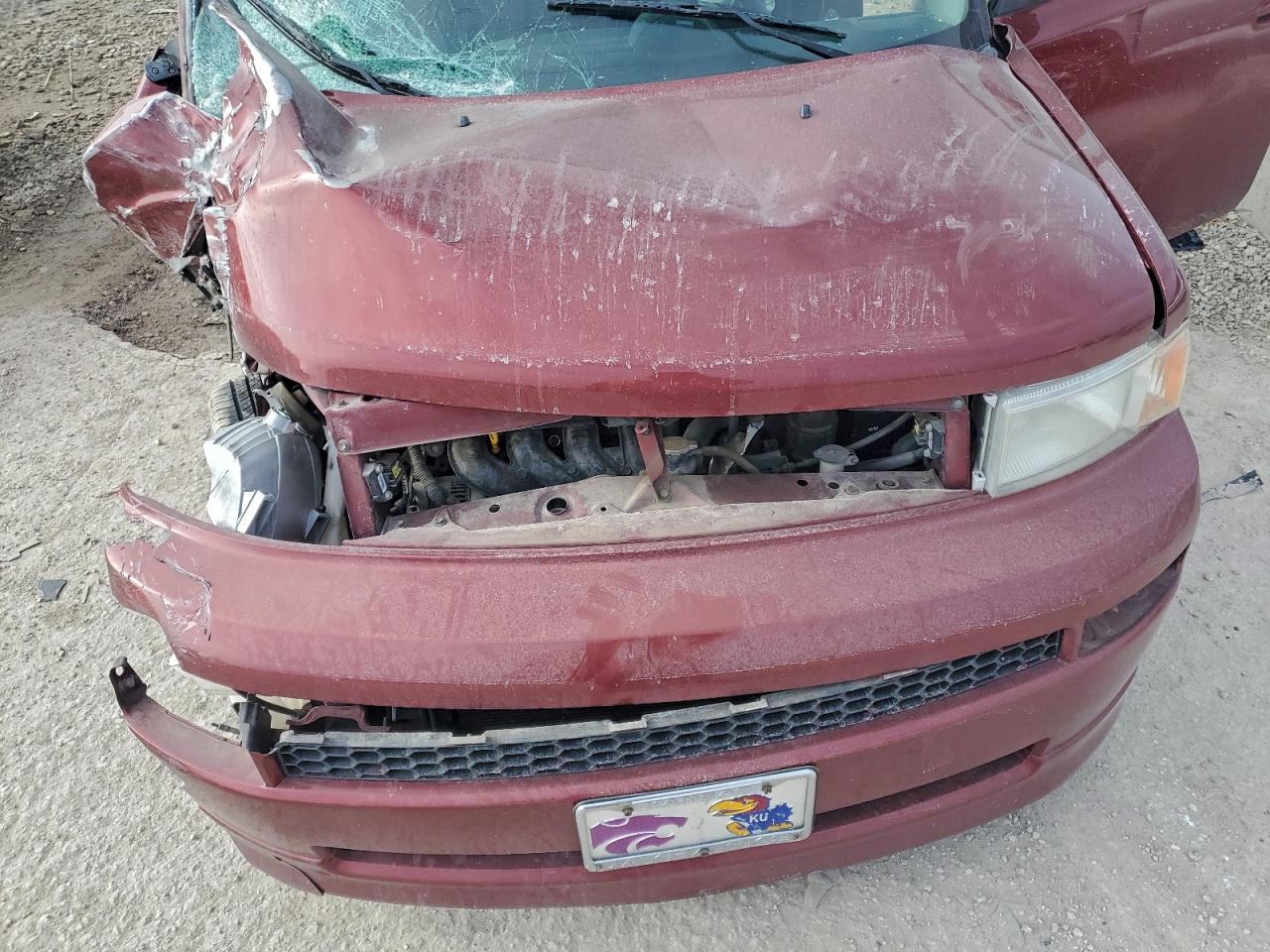 Toyota Scion Xb Image 8