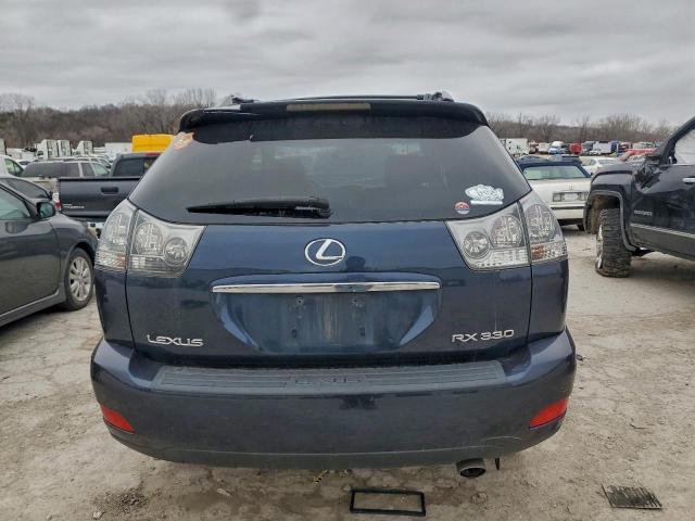 Lexus RX 330 Image 8