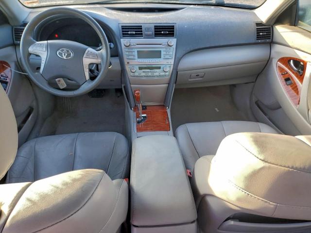 Toyota Camry Se Image 4
