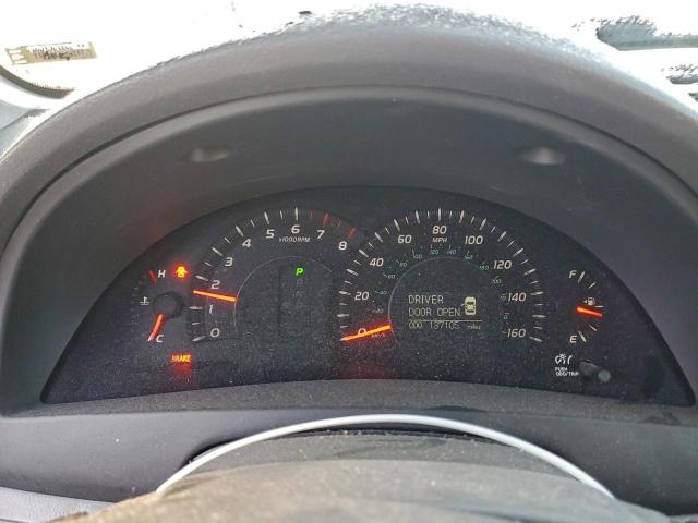 Toyota Camry Se Image 8