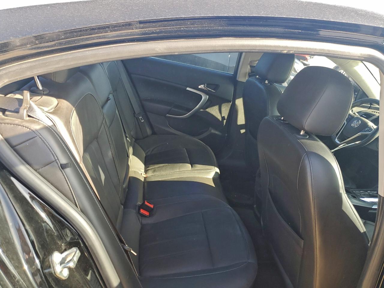 Buick Regal Image 10