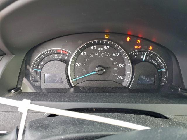 Toyota Camry L Image 9