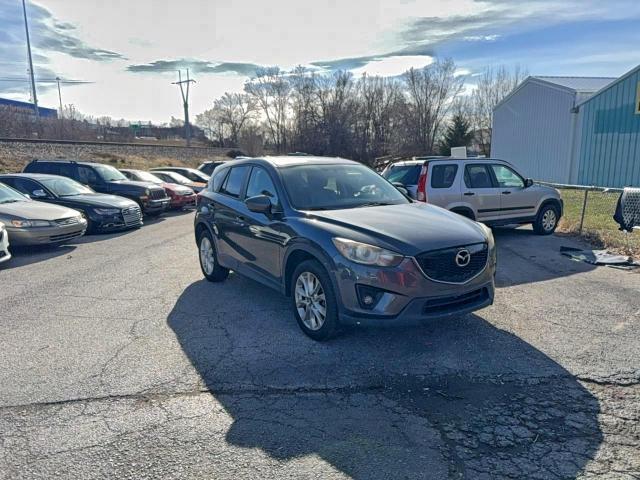 Salvage Mazda Cx