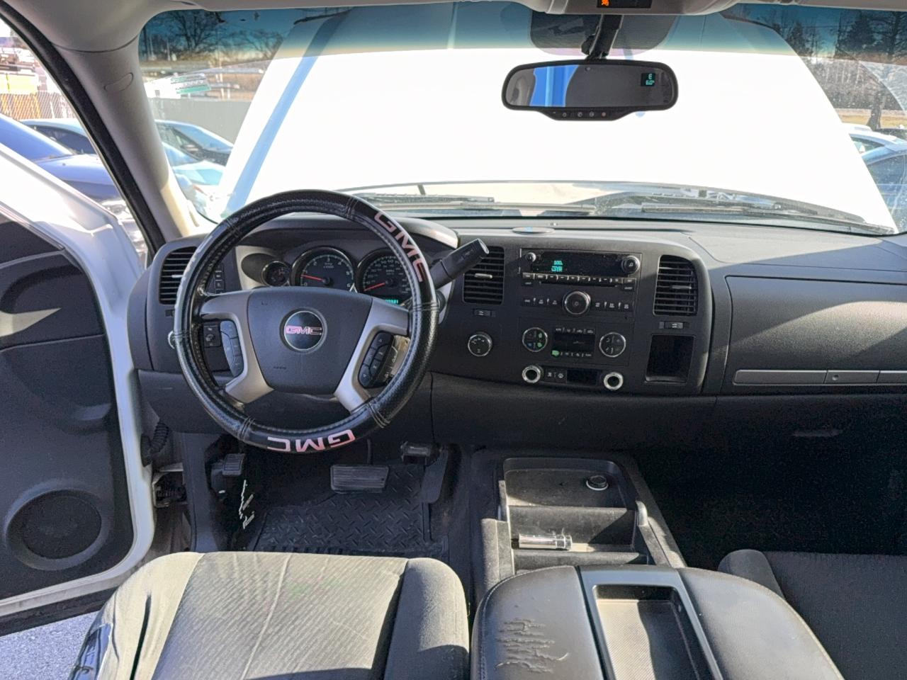 GMC Sierra K1500 Image 6