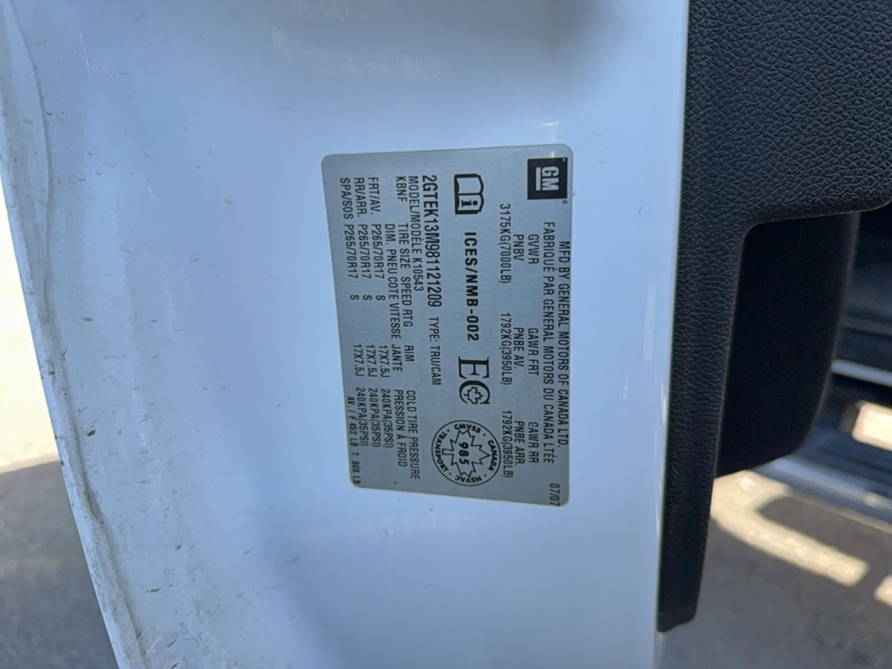 GMC Sierra K1500 Image 9