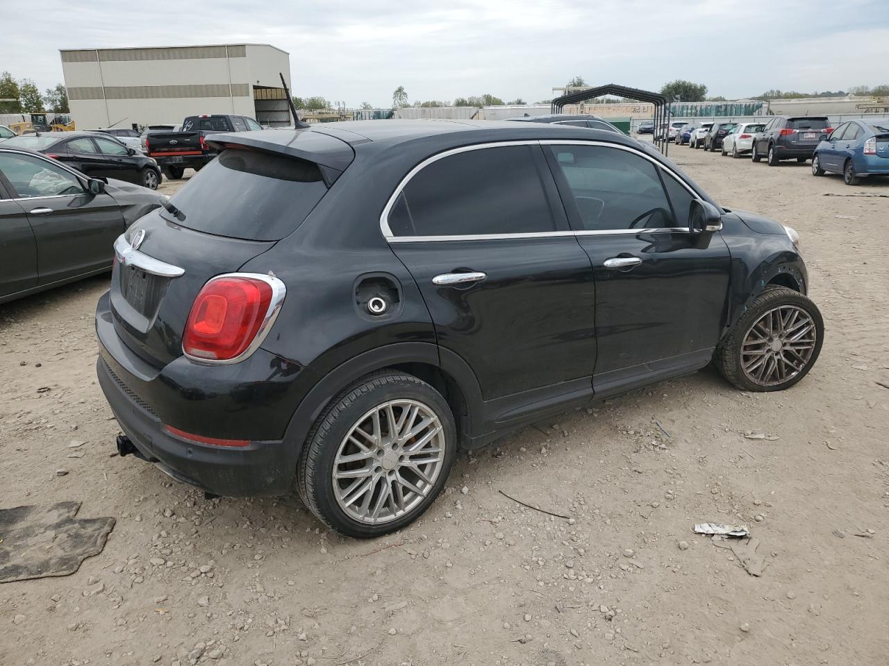 FIAT 500 Lounge Image 2