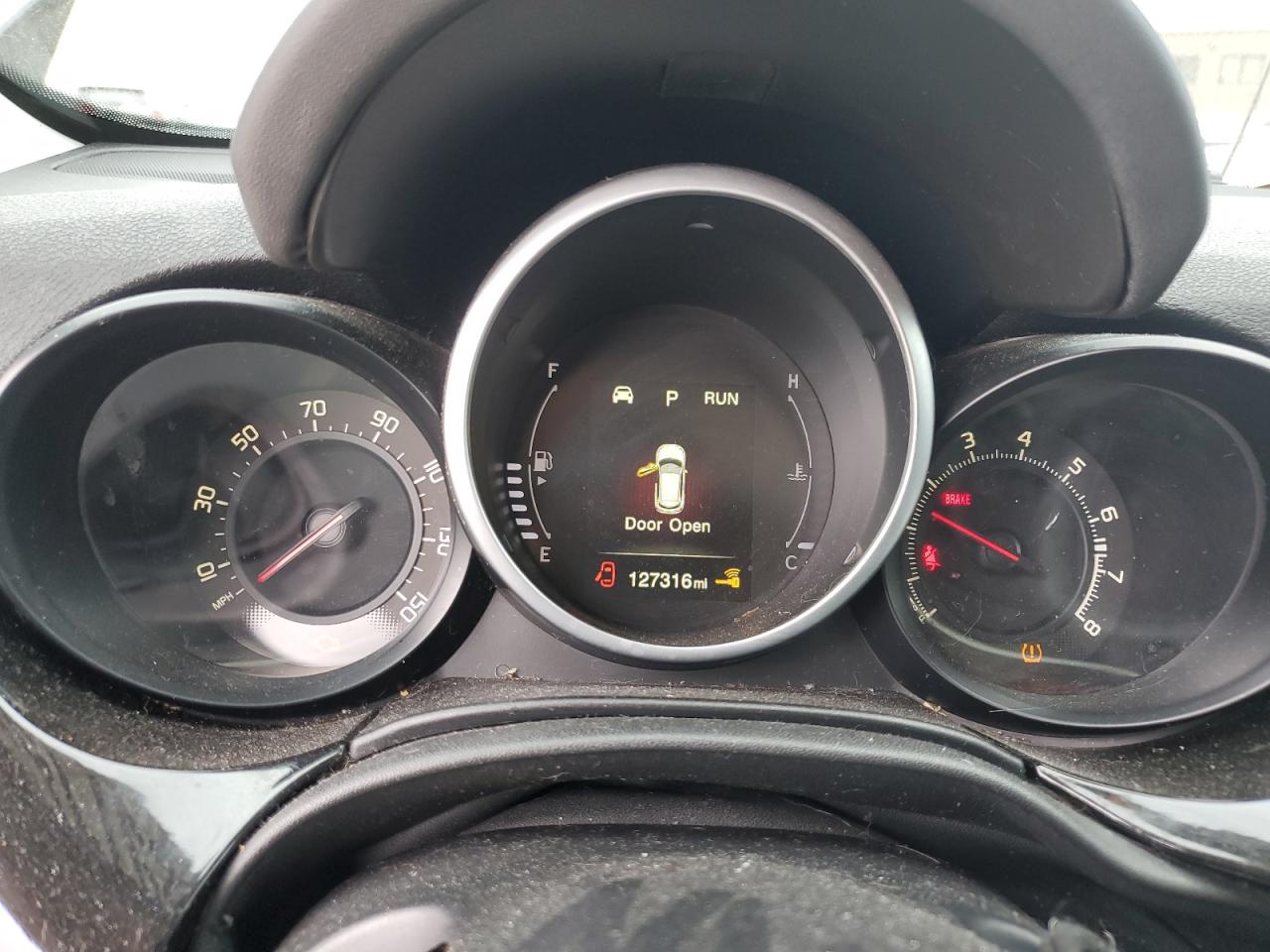 FIAT 500 Lounge Image 8