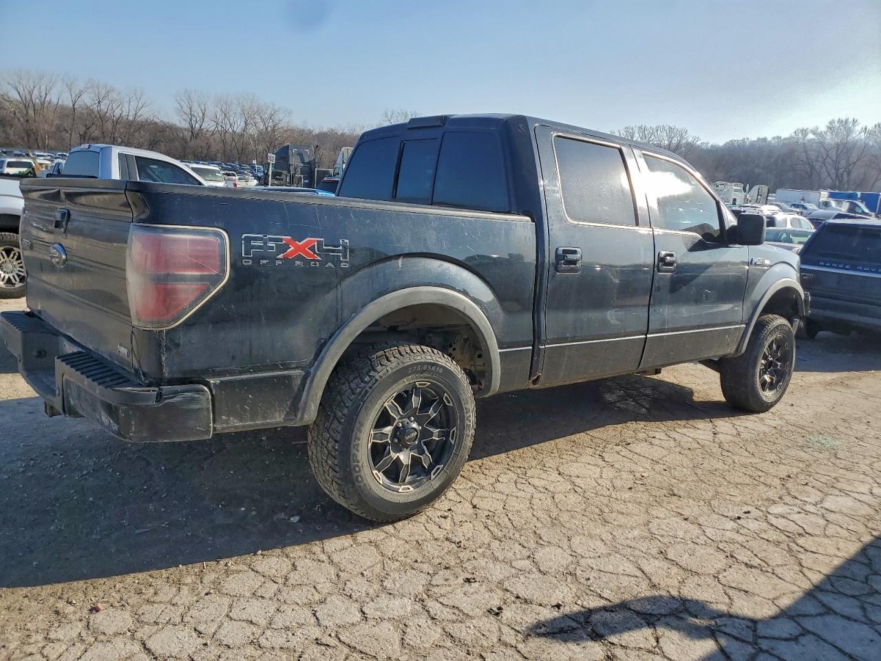 Ford F-150 Supercrew Image 8
