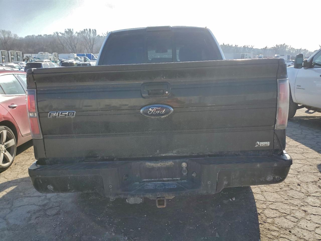 Ford F-150 Supercrew Image 5