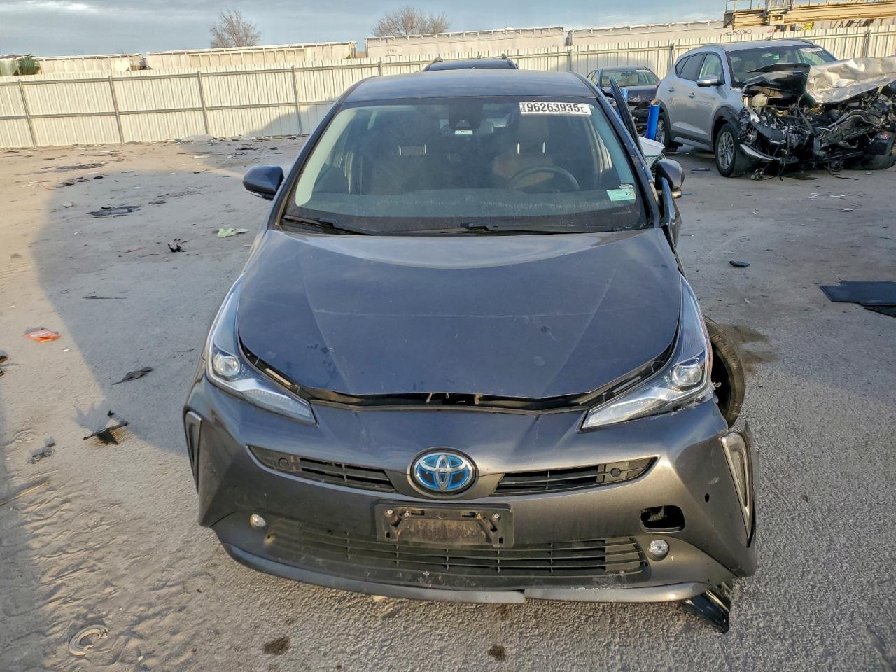 Toyota Prius Image 10