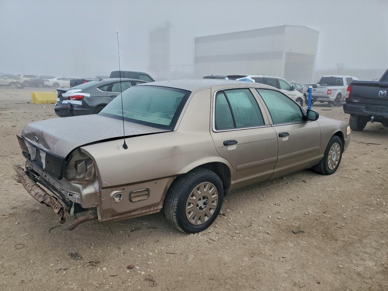 Ford Crown Vic Police Interceptor Image 8