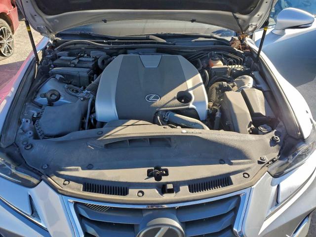 Lexus Is 300 Image 6