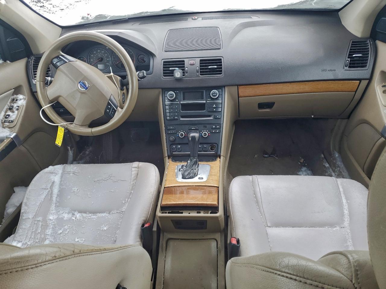Volvo XC90 3.2 Image 3