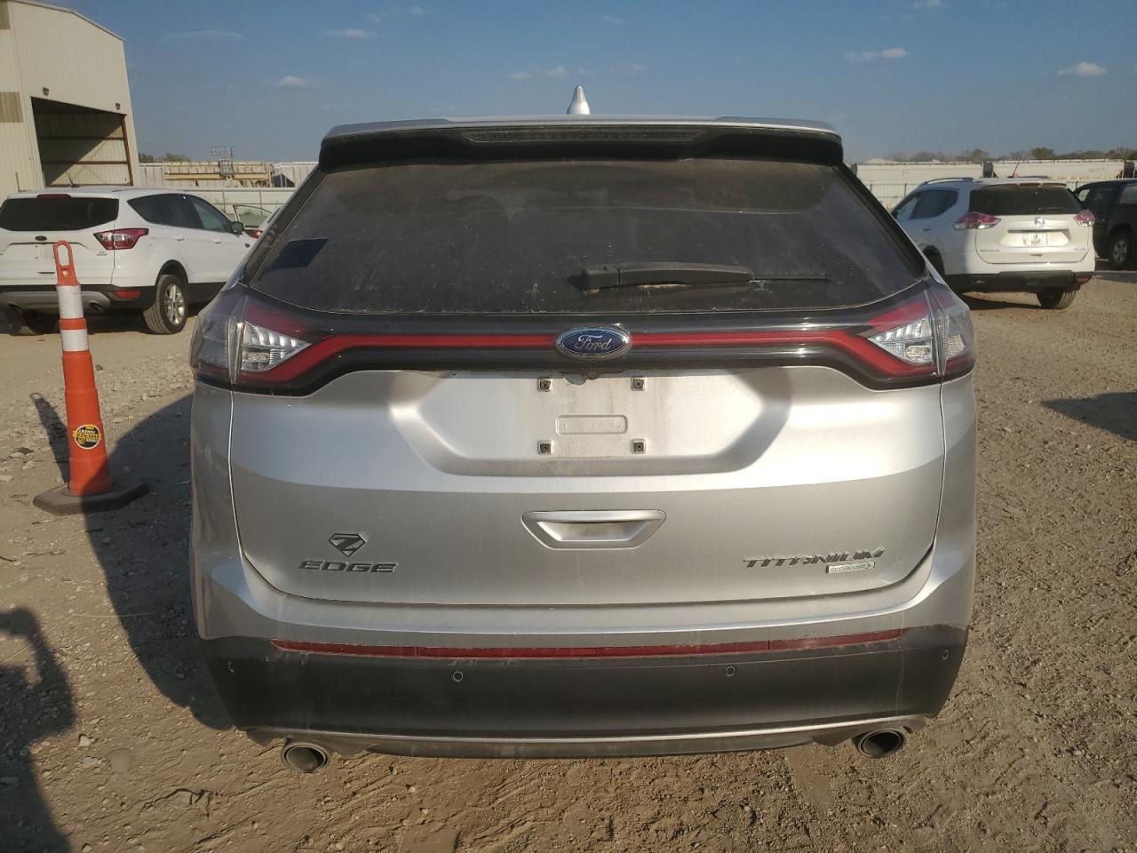 Ford Edge Titanium Image 7