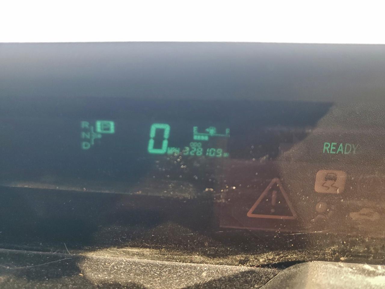 Toyota Prius Image 10