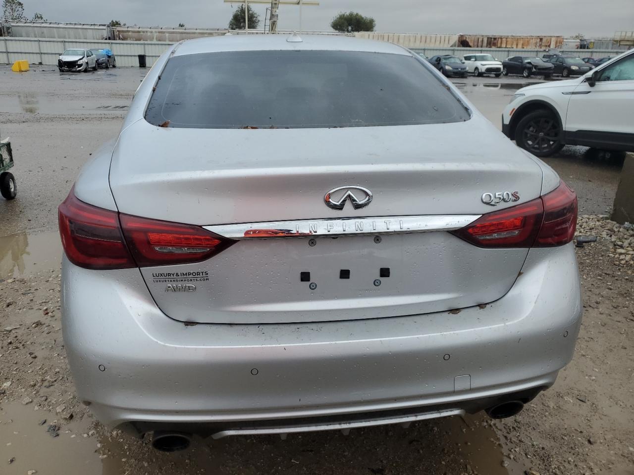 INFINITI Q50 Red Sport 400 Image 13