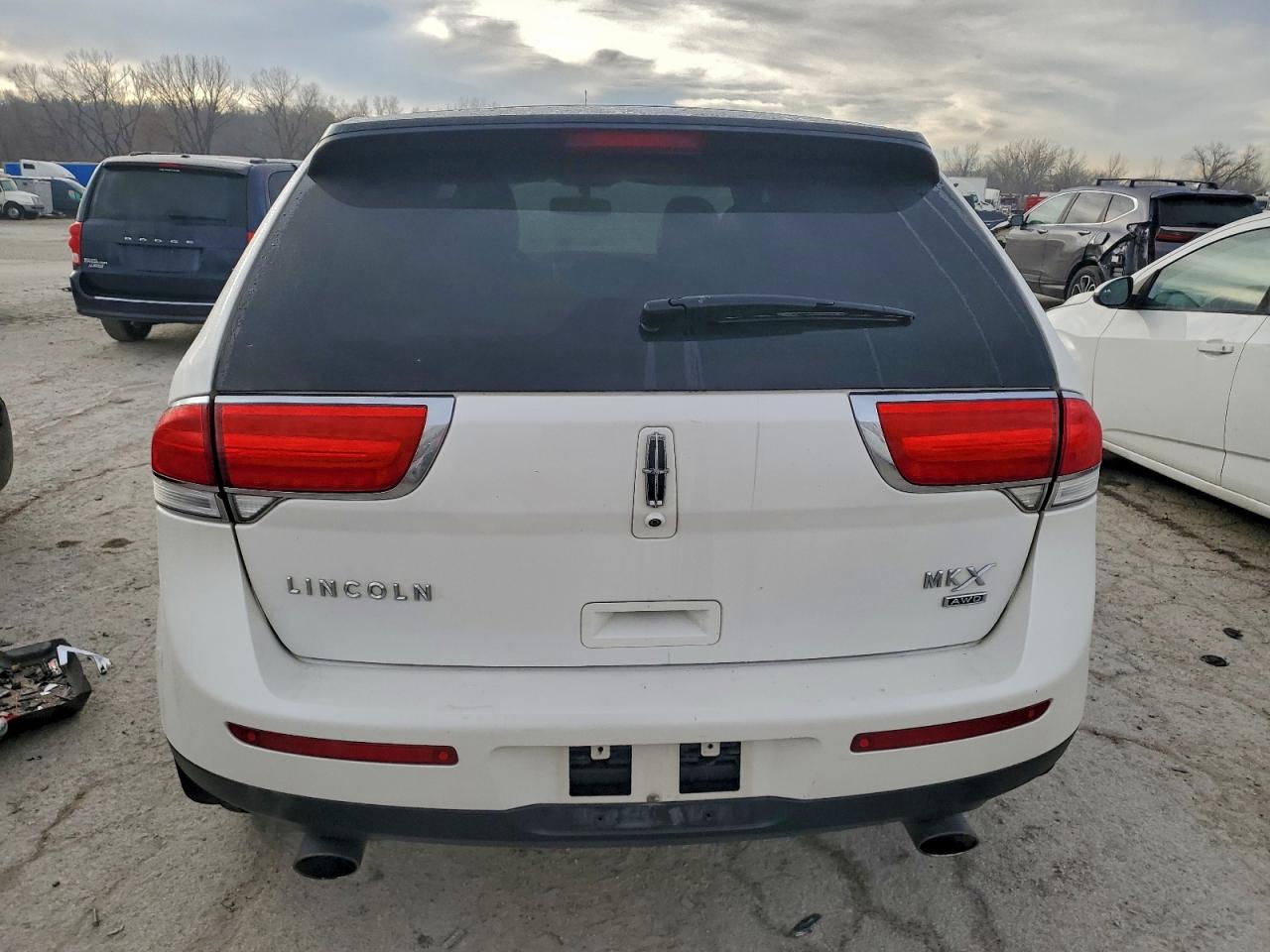 Lincoln MKX Image 3
