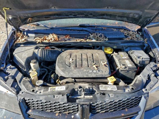 Dodge Caravan R/t Image 4