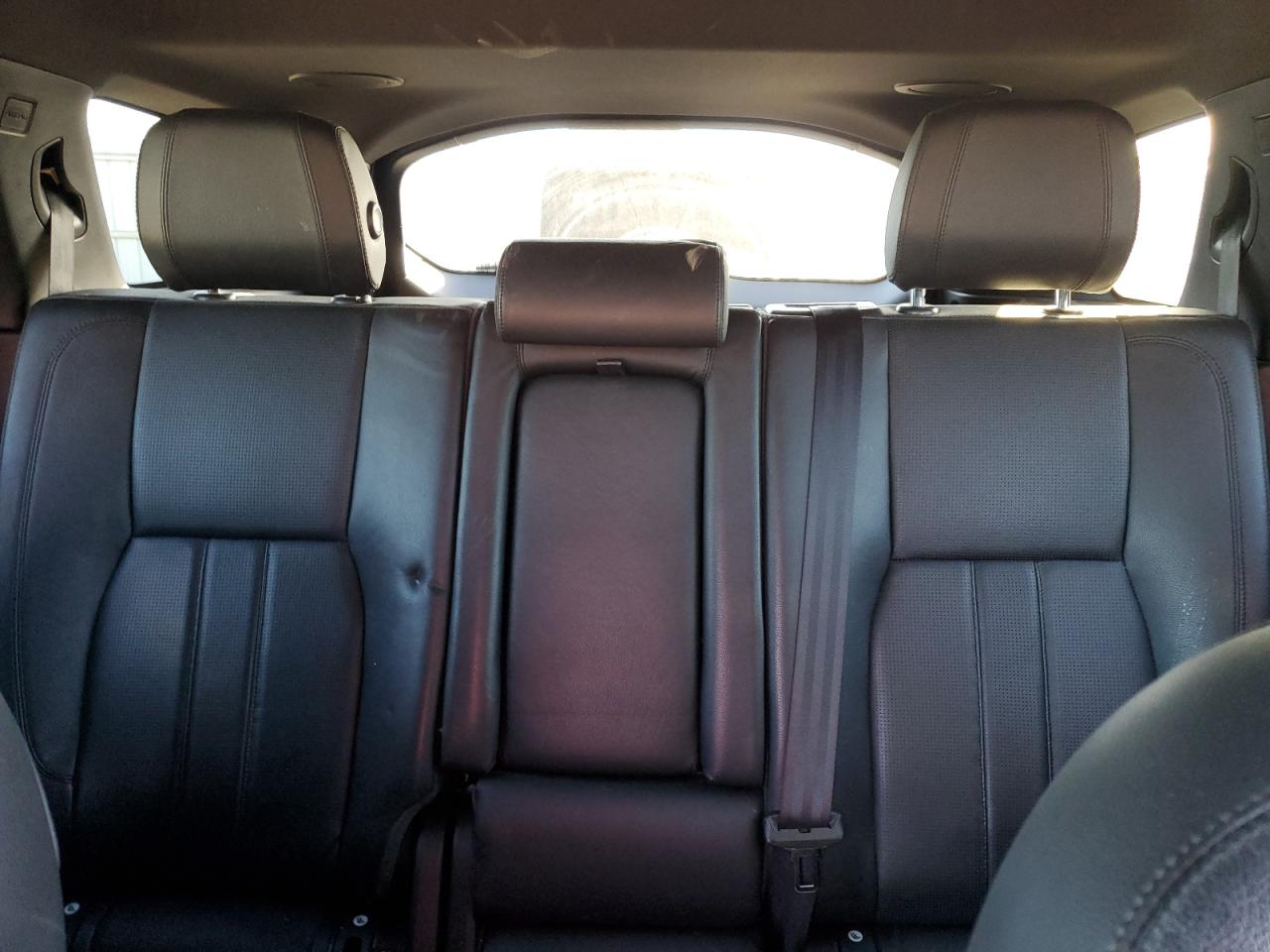 Land Rover Discovery Hse Image 13