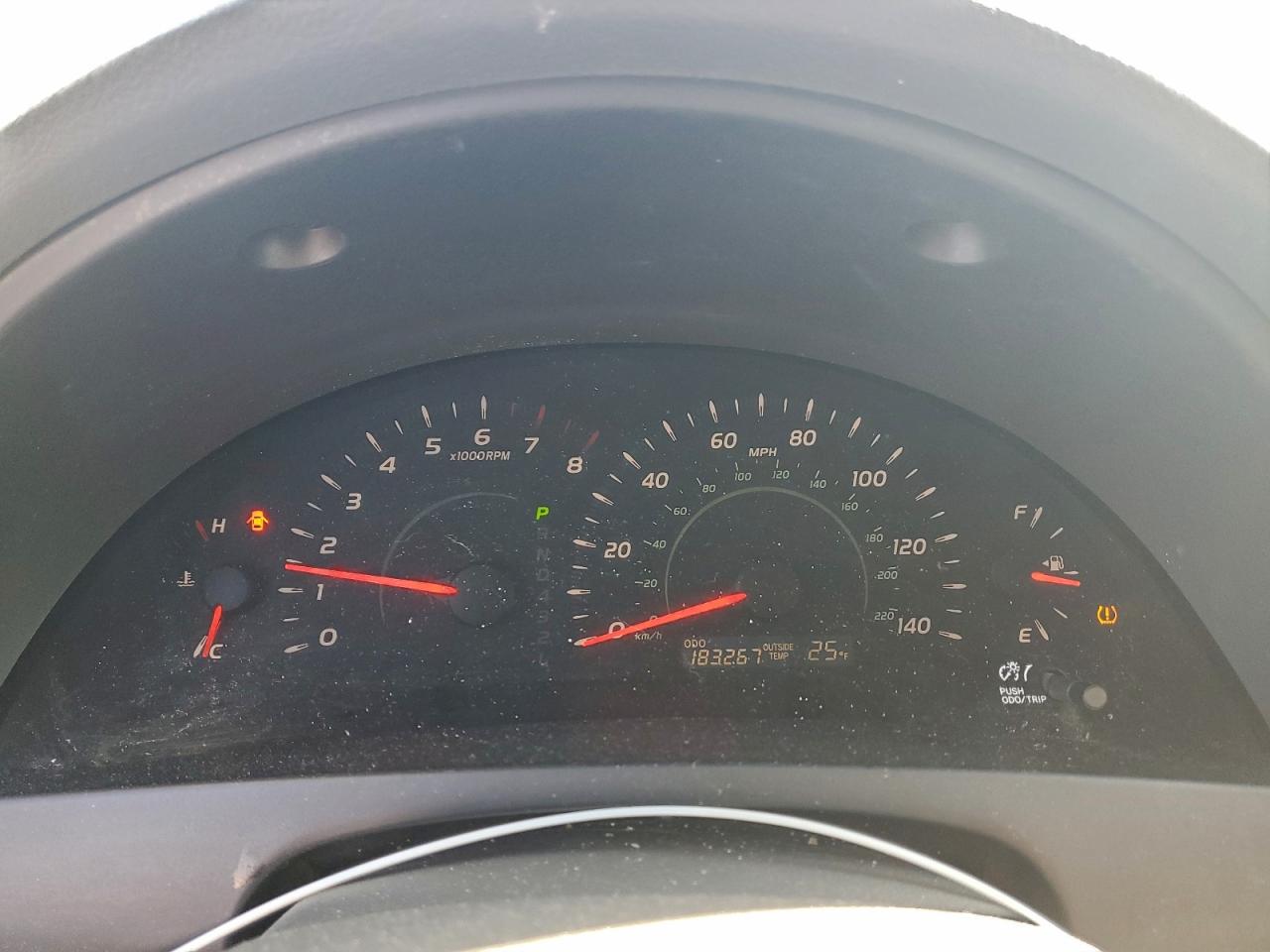 Toyota Camry Ce Image 7