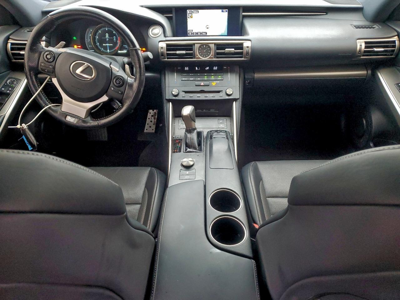 Lexus Is 300 Image 9