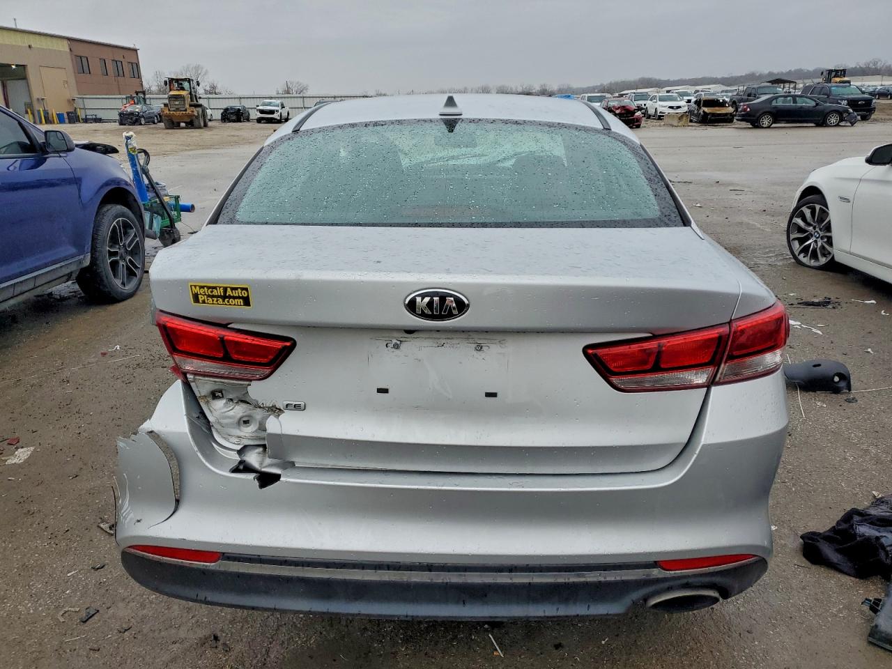 Kia Optima Lx Image 12