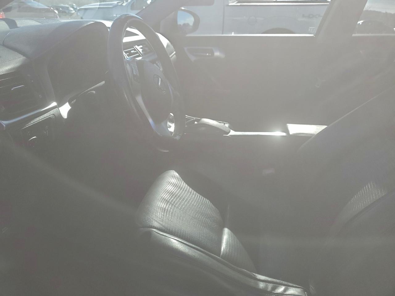 Lexus Ct 200 Image 2