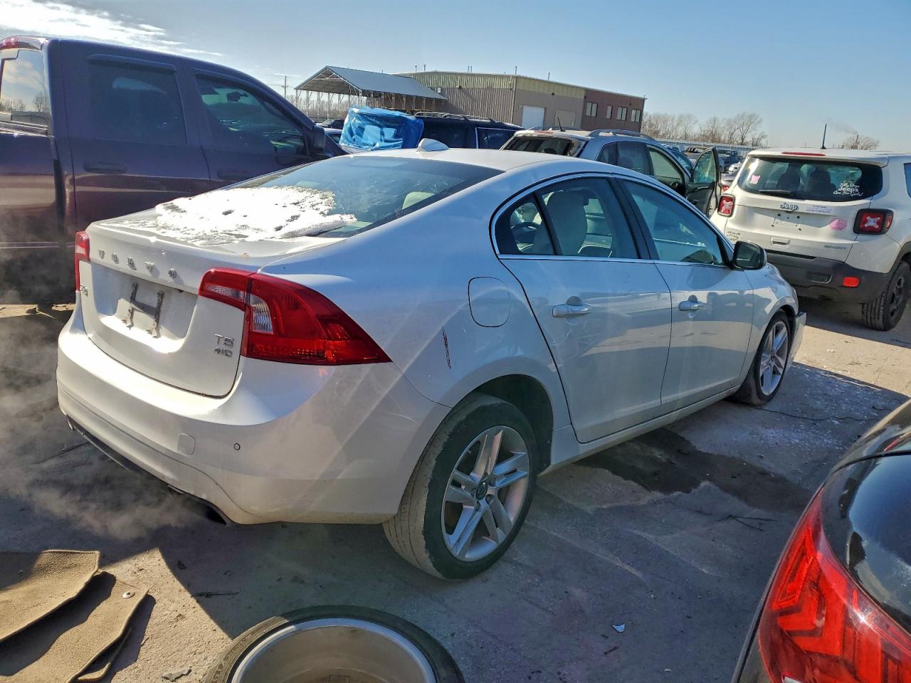 Volvo S60 Platinum Image 5